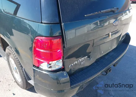 2004 Ford Explorer Xlt from USA, damaged, VIN 1FMZU83W14ZA33709